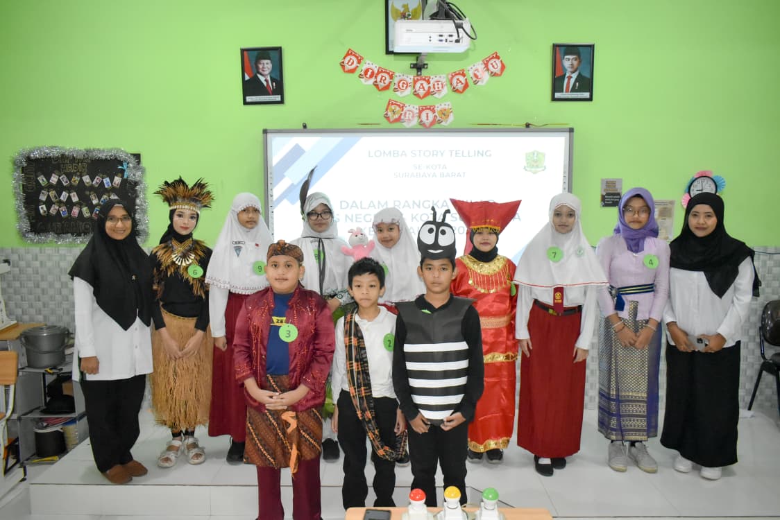 Hari Pertama Gebyar Milad ke-29 MTsN 4 Surabaya Penuh Kemeriahan