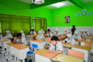 Ujian Madrasah (UM) MTsN 4 Surabaya 2026 Dimulai: 260 Siswa Kelas 9 Siap Rebut Prestasi Tinggi 4-11 Mei 2026