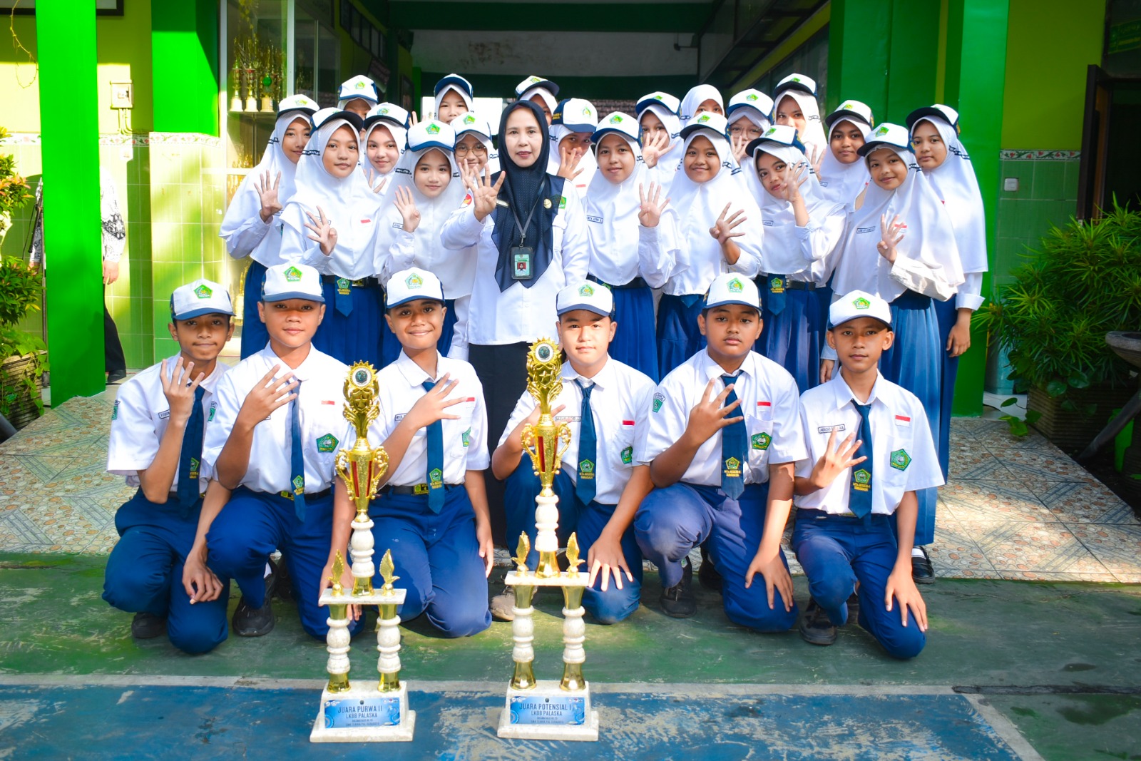 Apel Pagi 25 Mei 2026: Doa Iringi Munaqosah Kelas 9, MTsN 4 Bertabur Juara